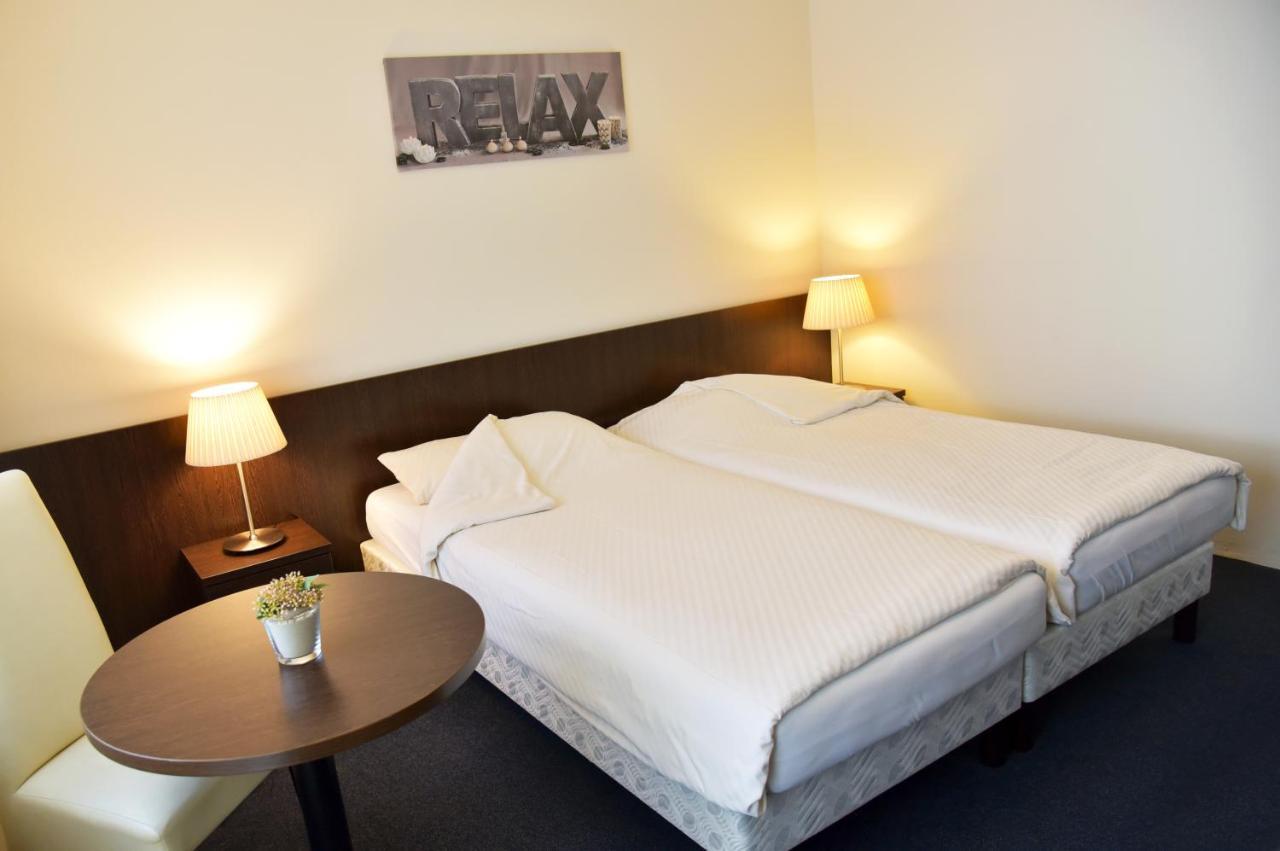 Hotel Schuurman 엠리크하임 외부 사진
